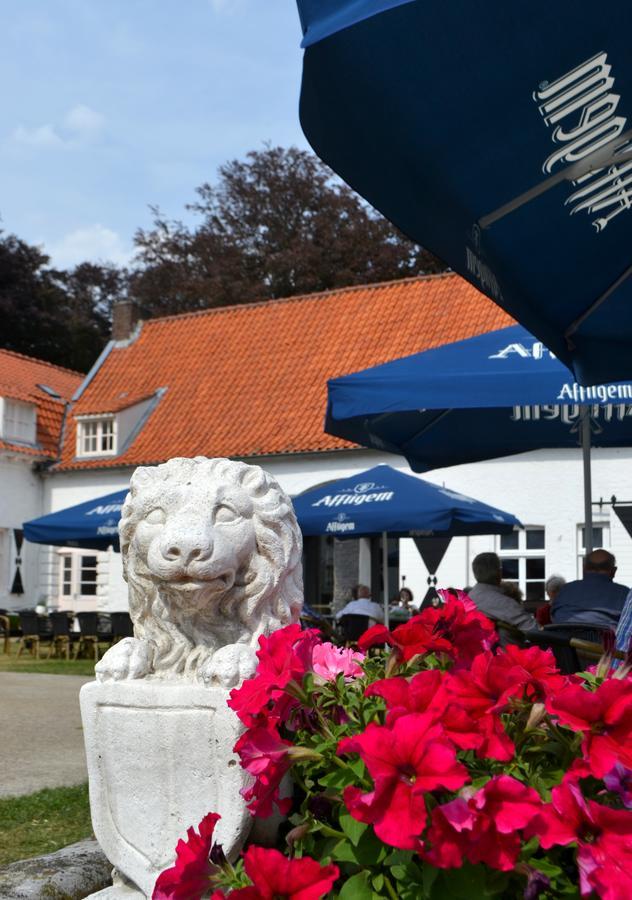 Haelen Kasteel Aldenghoor Bed & Breakfast エクステリア 写真
